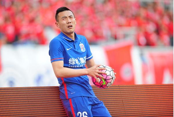 战报08:30 墨西哥美洲队 0-0（120分钟3-0）塔格雷斯 两回合4-1夺冠西甲-皇马4-1黄潜暂升榜首 迪亚斯贝林厄姆破门西甲第17轮，皇马主场迎战比利亚雷亚尔。